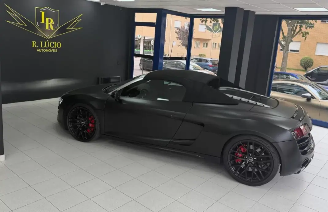 Audi R8 Spyder 2012 - 125000 EUR, 89245 km - 89245km - foto 24 de 44
