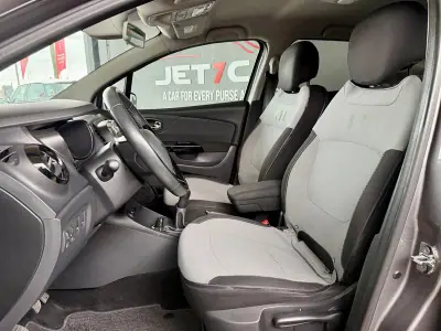 Renault Captur 2014 - 12990 EUR, 187722 km - AUTO.MOTO.pt - 187722km - foto 9 de 23