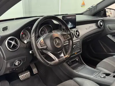 Mercedes-Benz CLA 200 2015 - 21990 EUR, 72000 km - AUTO.MOTO.pt - 72000km - foto 24 de 27