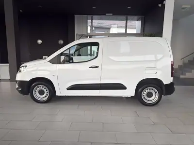 Toyota PROACE City EXCLUSIVE 2022 - 16490 EUR, 80811 km - AUTO.MOTO.pt - 80811km - foto 21 de 21
