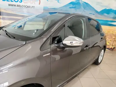 Peugeot 208 2018 - 9850 EUR, 48000 km - AUTO.MOTO.pt - 48000km - foto 5 de 23