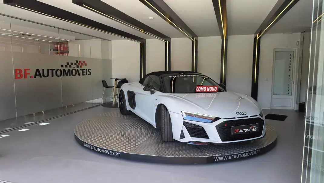 Audi R8 Spyder 2019 - 159500 EUR, 33515 km - 33515km - foto 8 de 59