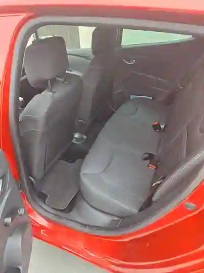 Renault Clio 2018 - 8200 EUR, 113200 km - AUTO.MOTO.pt - 113200km - foto 8 de 8