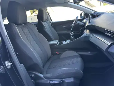 Peugeot 3008 2019 - 14900 EUR, 190000 km - 190000km - foto 52 de 64