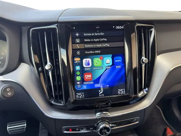 Volvo XC 60 2019 - 33980 EUR, 79000 km - AUTO.MOTO.pt - 79000km - foto 11 de 15