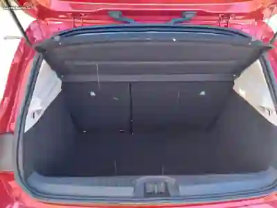 Renault Clio 2020 — foto 6 de 10