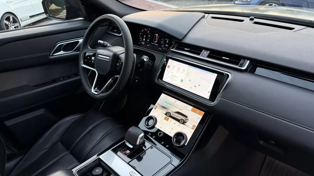 Land Rover Range Rover Velar 2021 - 63990 EUR, 70000 km - 70000km - foto 44 de 50