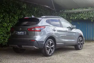 Nissan Qashqai 2017 - 17500 EUR, 127700 km - AUTO.MOTO.pt - 127700km - foto 8 de 20