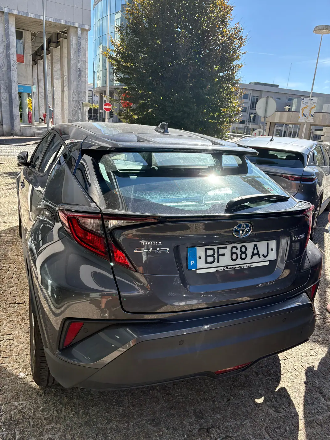 Toyota C-HR 2021 - 22500 EUR, 72600 km - 72600km - foto 7 de 8