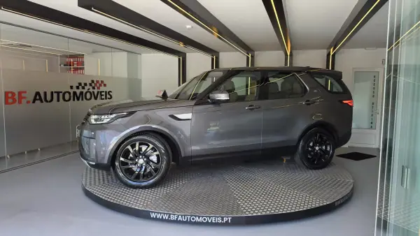 Land Rover Discovery 2017 - 34500 EUR, 161481 km - 161481km - foto 13 de 74