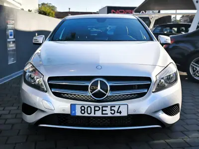 Mercedes-Benz A 160 2014 - 15950 EUR, 64000 km - AUTO.MOTO.pt - 64000km - foto 16 de 34
