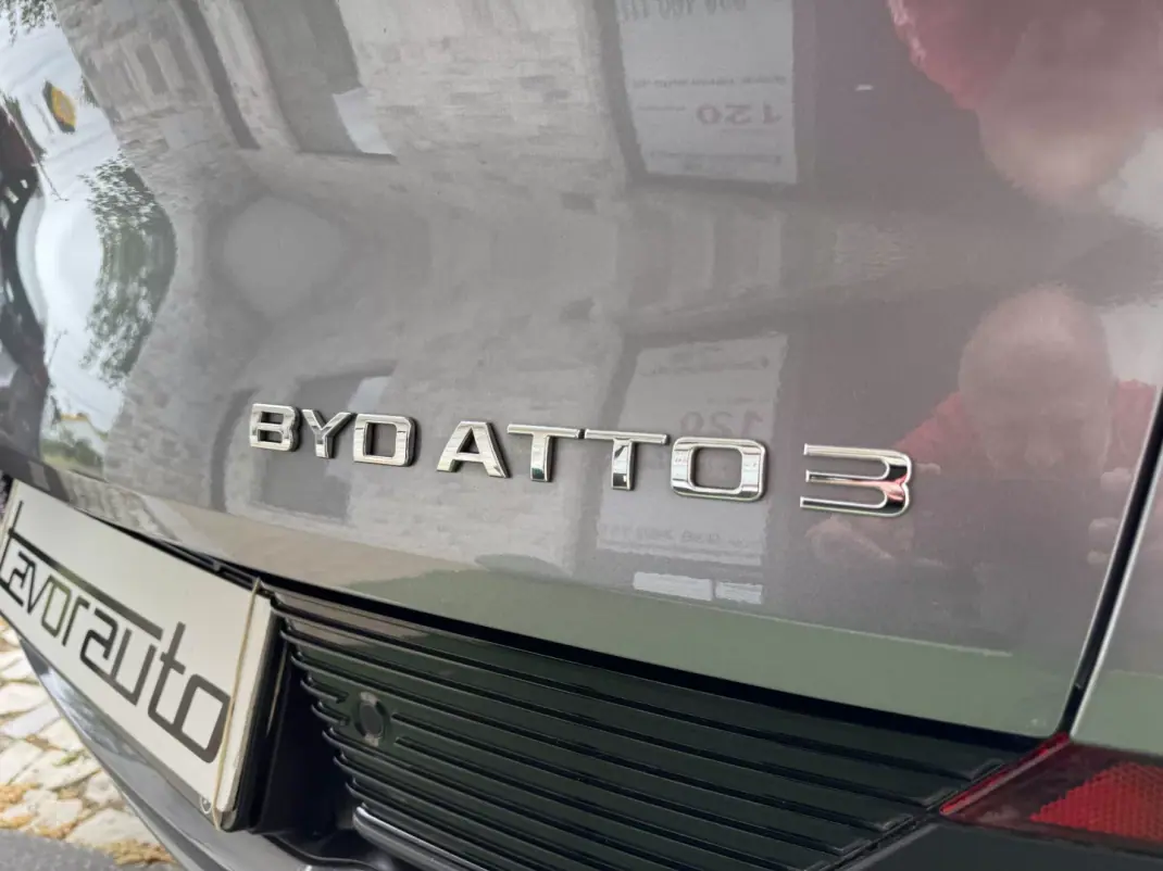 BYD Atto 3 2023 - 26900 EUR, 29000 km - AUTO.MOTO.pt - 29000km - foto 33 de 45