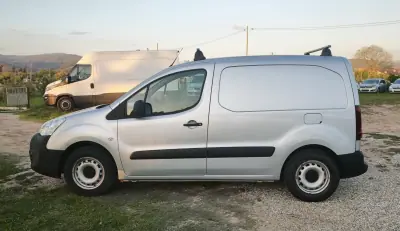 Citroën 2018 - 11374 EUR, 160909 km - AUTO.MOTO.pt - 160909km - foto 8 de 34