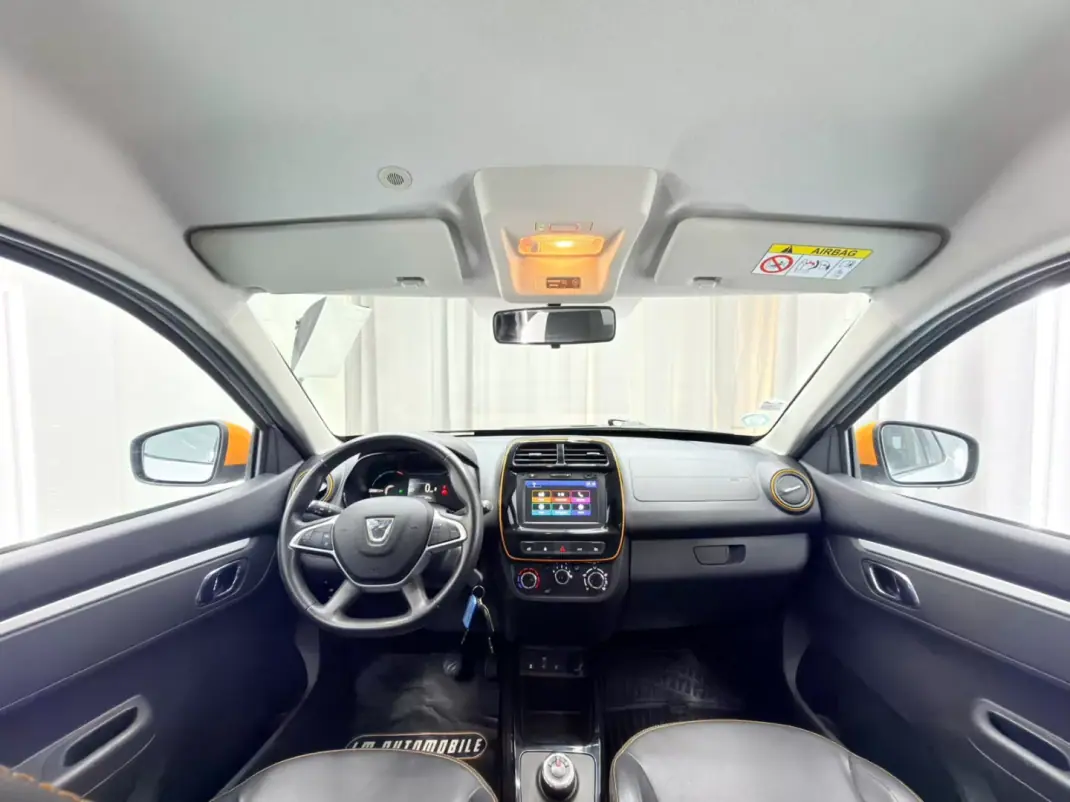 Dacia Spring 2022 - 11500 EUR, 30000 km - 30000km - foto 10 de 19