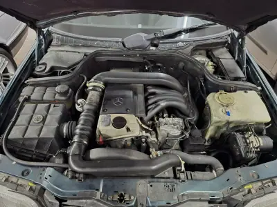 Mercedes-Benz C 250 1997 - 4500 EUR, 320000 km - AUTO.MOTO.pt - 320000km - foto 9 de 11