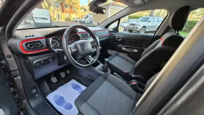 Citroën C3 2018 - 9780 EUR, 60000 km - AUTO.MOTO.pt - 60000km - foto 2 de 17
