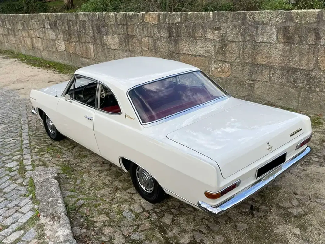 Opel Olympia 1965 - 25000 EUR, 92000 km - 92000km - foto 8 de 37