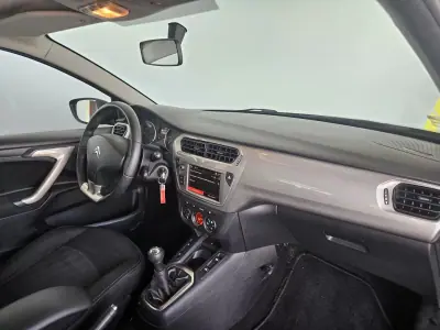 Citroën C-Elysée 2017 - 6500 EUR, 190000 km - AUTO.MOTO.pt - 190000km - foto 8 de 8