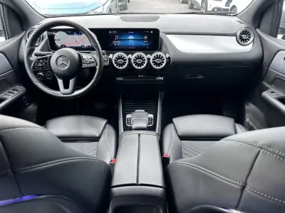 Mercedes-Benz B 180 2019 - 18900 EUR, 160000 km - AUTO.MOTO.pt - 160000km - foto 18 de 47