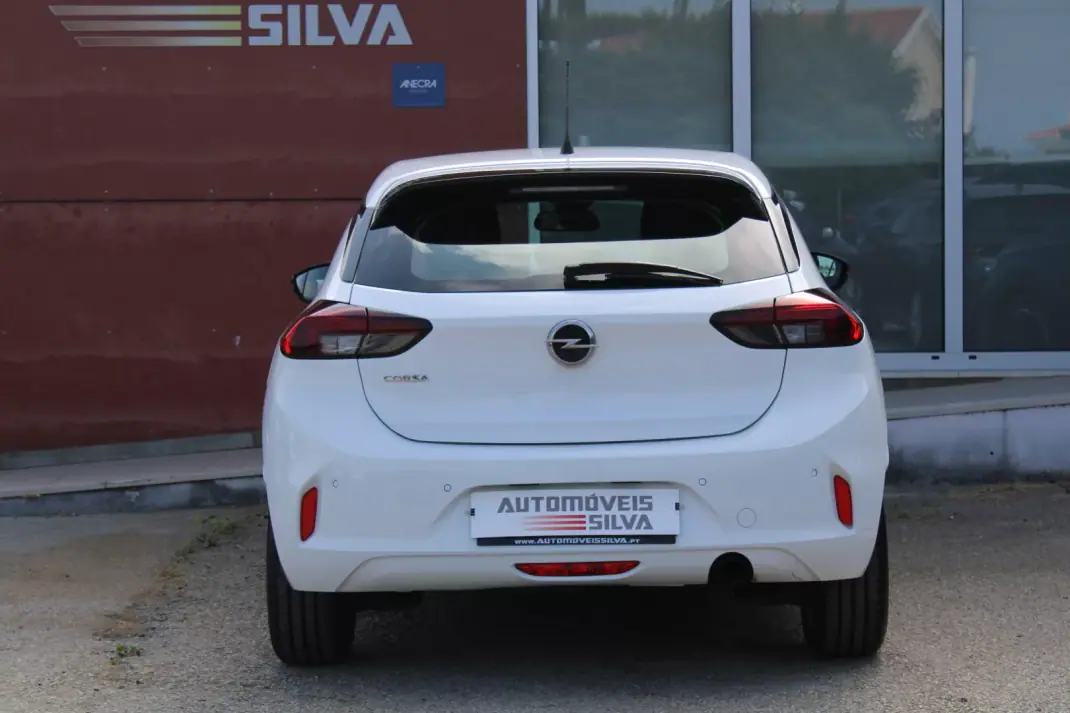 Opel Corsa 2022 - 12990 EUR, 138000 km - 138000km - foto 9 de 25