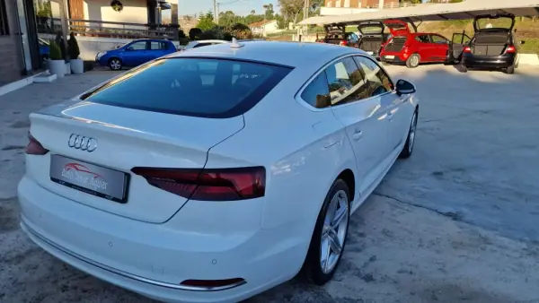 Audi A5 Sportback 2018 - 30999 EUR, 147920 km - AUTO.MOTO.pt - 147920km - foto 6 de 41
