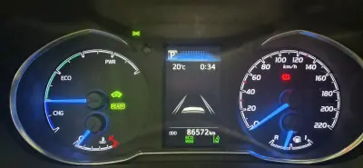 Toyota Yaris 2018 - 15990 EUR, 86572 km - AUTO.MOTO.pt - 86572km - foto 19 de 41
