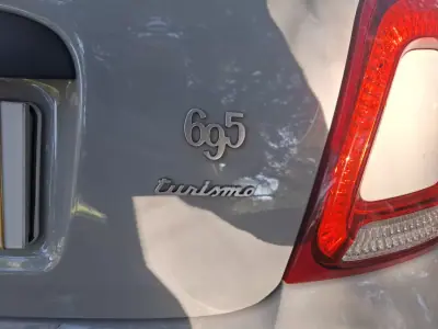 Abarth 695 2023 - 29990 EUR, 6300 km - AUTO.MOTO.pt - 6300km - foto 13 de 46