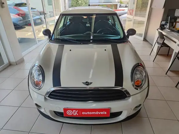 MINI One 2011 - 8250 EUR, 180000 km - AUTO.MOTO.pt - 180000km - foto 4 de 34