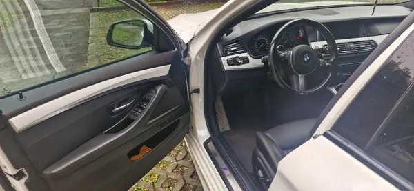 BMW 520 2016 - 19350 EUR, 221500 km - AUTO.MOTO.pt - 221500km - foto 8 de 19