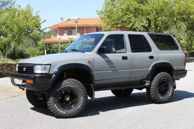 Toyota 4-Runner 1995 - 48000 EUR, 336000 km - AUTO.MOTO.pt - 336000km - foto 11 de 40