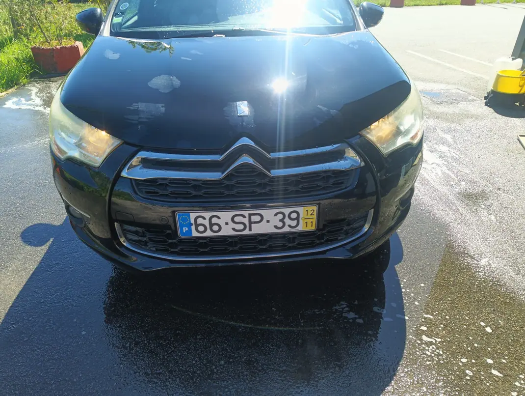 Citroën DS4 2012 - 6500 EUR, 245000 km - AUTO.MOTO.pt - 245000km - foto 1 de 12