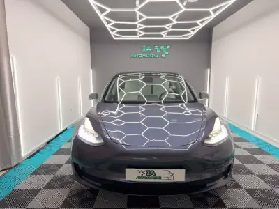 Tesla Model 3 2019 - 25000 EUR, 152000 km - foto 2 de 23