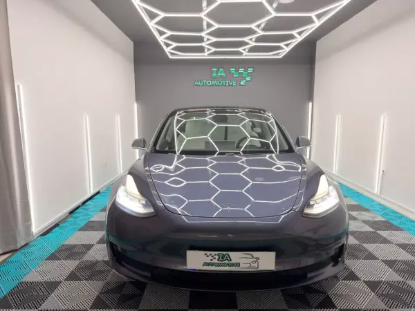 Tesla Model 3 Performance Dual Motor AWD 2019 Electric