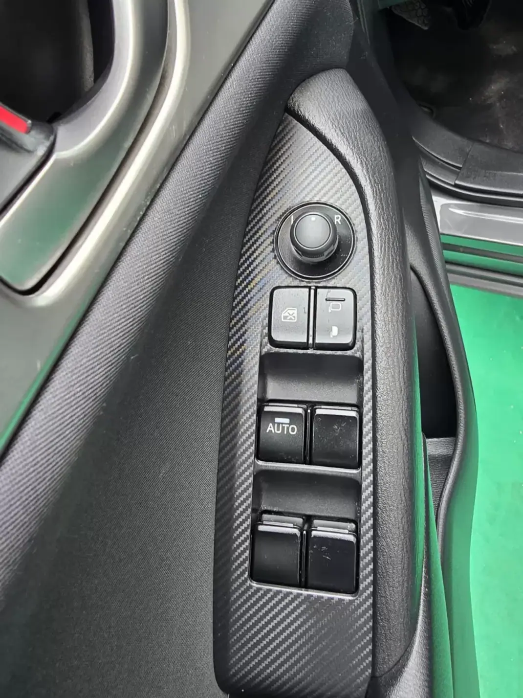 Mazda CX-3 2018 - 13450 EUR, 103000 km - AUTO.MOTO.pt - 103000km - foto 10 de 14