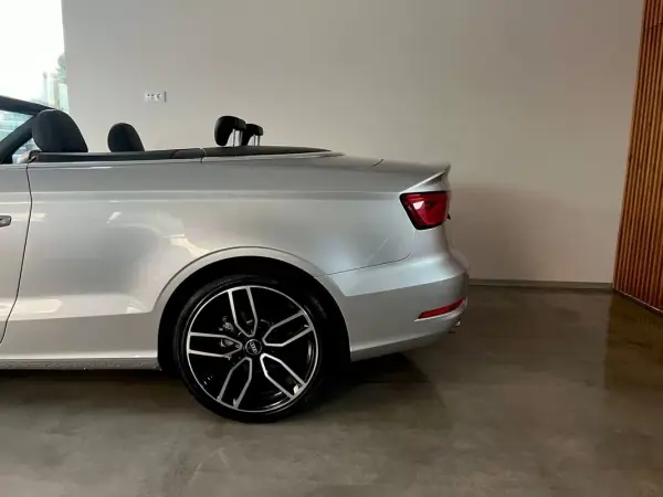 Audi A3 Cabrio 2015 - 17500 EUR, 150000 km - AUTO.MOTO.pt - 150000km - foto 43 de 60