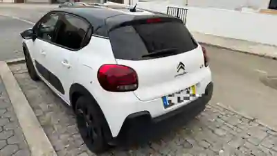 Citroën C3 2018 - 8000 EUR, 97000 km - AUTO.MOTO.pt - 97000km - foto 4 de 6