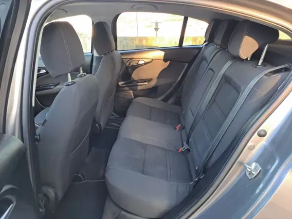 Fiat Tipo 2020 - 13500 EUR, 103000 km - AUTO.MOTO.pt - 103000km - foto 14 de 17