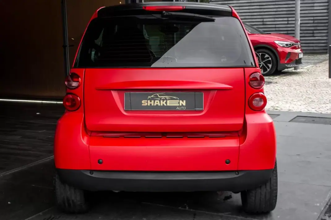 Smart ForTwo Coupé 2009 - 6900 EUR, 155062 km - AUTO.MOTO.pt - 155062km - foto 9 de 25