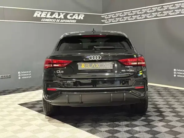 Audi Q3 Sportback 2021 - 36999 EUR, 74000 km - AUTO.MOTO.pt - 74000km - foto 12 de 21