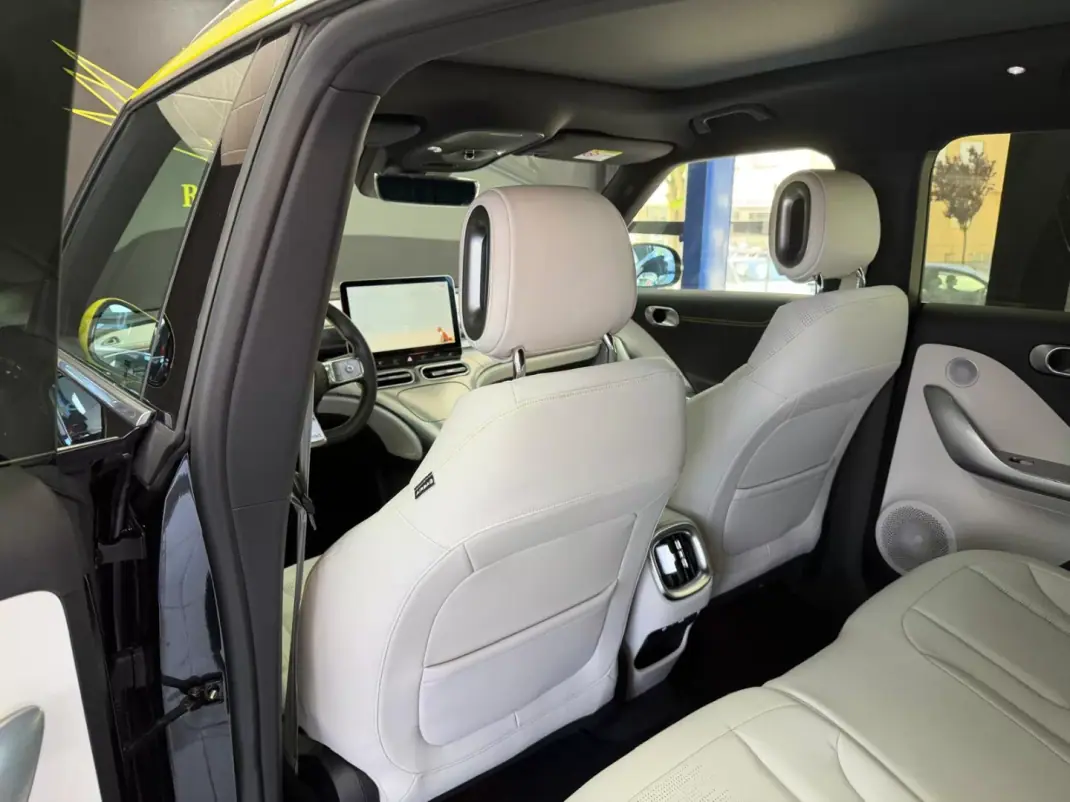 Smart 1 2024 - 32500 EUR, 9620 km - AUTO.MOTO.pt - 9620km - foto 31 de 59