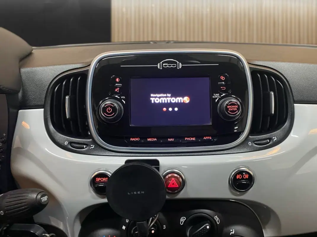 Abarth 595 2018 - 18800 EUR, 92411 km - AUTO.MOTO.pt - 92411km - foto 11 de 20