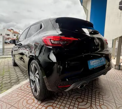 Renault Clio 2020 - 16950 EUR, 99000 km - AUTO.MOTO.pt - 99000km - foto 8 de 31