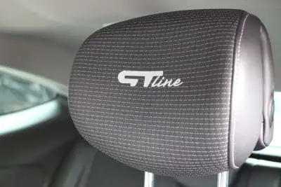 Renault Mégane Coupe 2014 - 10900 EUR, 202494 km - AUTO.MOTO.pt - 202494km - foto 22 de 23