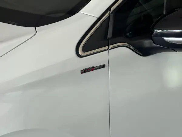 Peugeot 208 2017 - 12990 EUR, 101119 km - AUTO.MOTO.pt - 101119km - foto 3 de 22