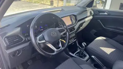 Volkswagen T-Cross 2022 - 16490 EUR, 95000 km - AUTO.MOTO.pt - 95000km - foto 21 de 22