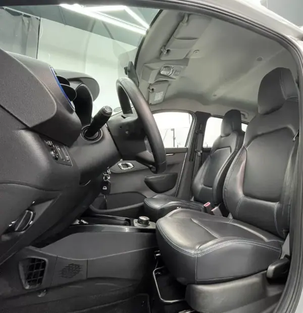 Dacia Spring 2021 - 11500 EUR, 3060 km - AUTO.MOTO.pt - 3060km - foto 14 de 17