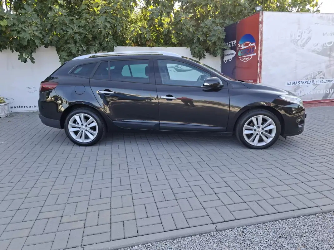 Renault Mégane Sport Tourer 2009 - 5450 EUR, 194163 km - 194163km - foto 24 de 32
