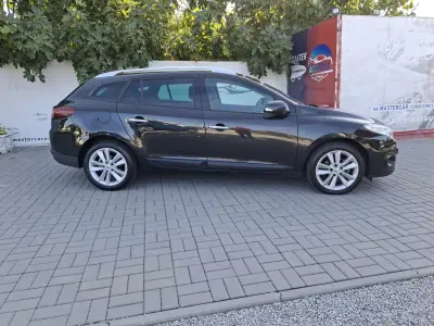 Renault Mégane Sport Tourer 2009 - 5450 EUR, 194163 km - 194163km - foto 24 de 32
