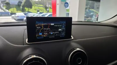 Audi A3 Sportback 2016 - 11900 EUR, 253264 km - AUTO.MOTO.pt - 253264km - foto 39 de 55