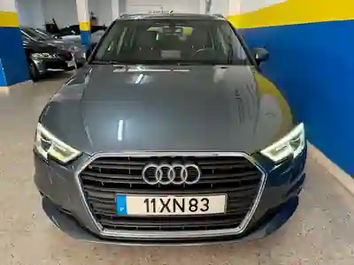 Audi A3 Sportback 2019 - 16450 EUR, 174000 km - AUTO.MOTO.pt - 174000km - foto 4 de 25